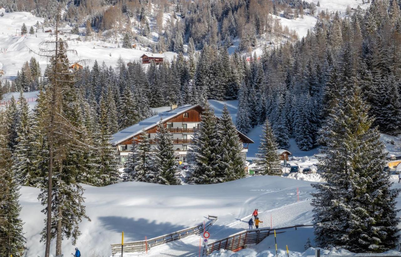 Hotel Planac Corvara In Badia Esterno foto