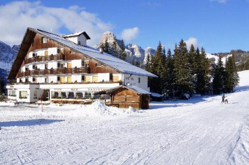 Hotel Planac Corvara In Badia Esterno foto